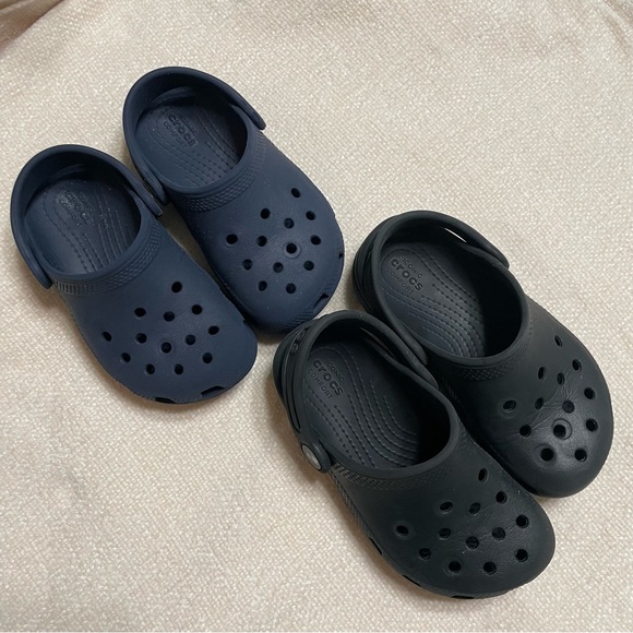 CROCS Other - Crocs little boy size 9 and 10 navy blue and black